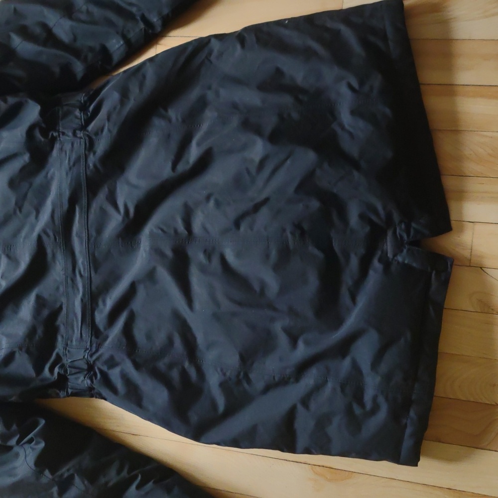 The North Face women's winter jacket - Picture 12 of 16